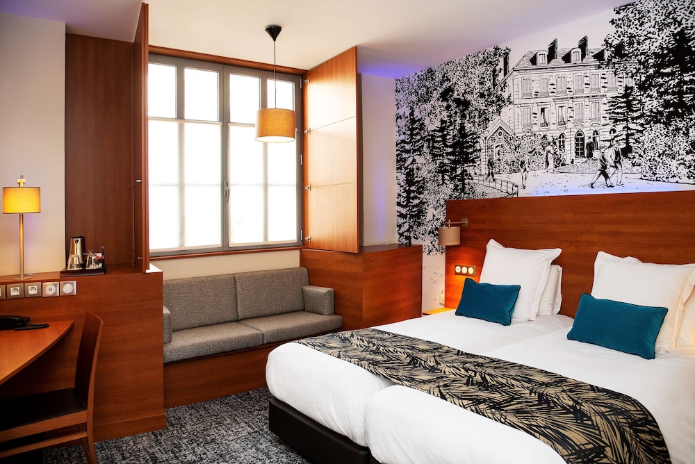 Comfort Room, 2 Twin Beds, Non Smoking (Larger Room)