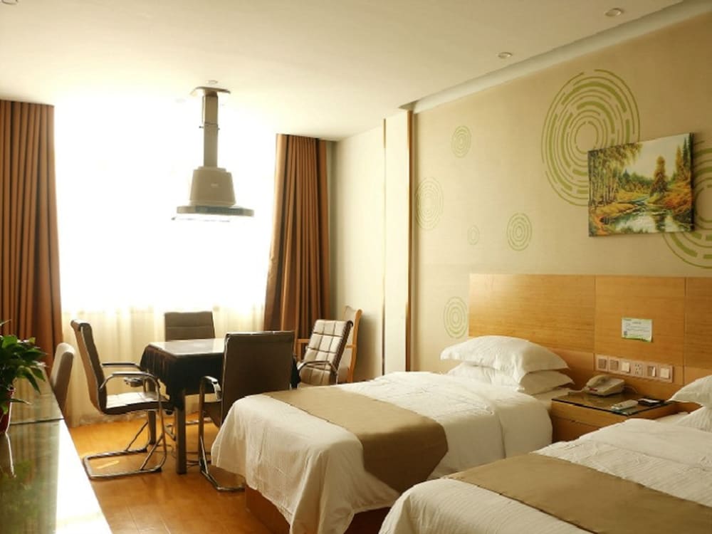Superior Twin Room, Non Smoking photo 3