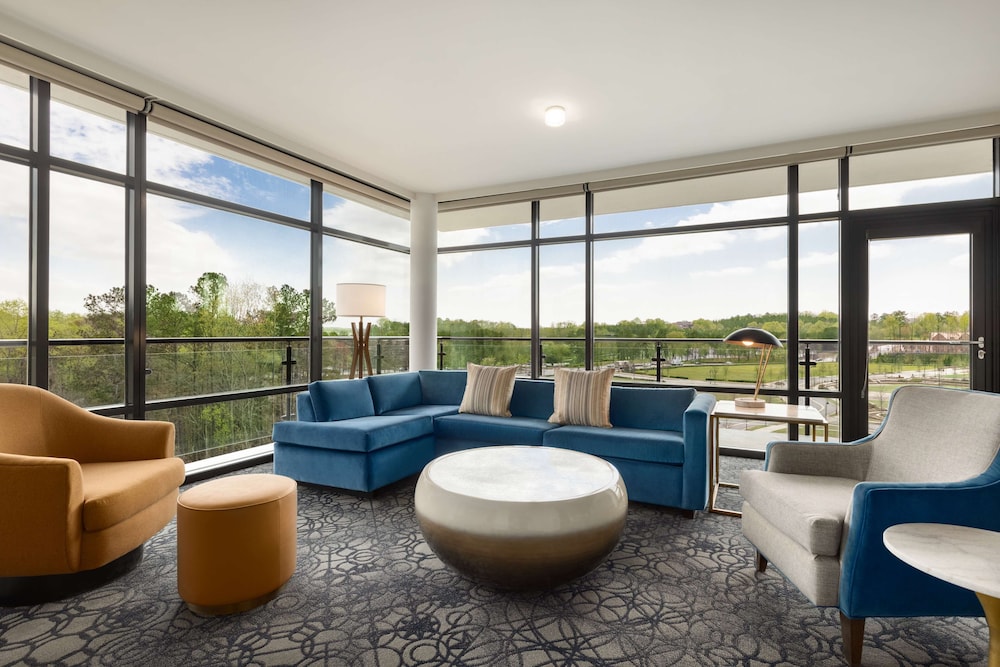 ADA Accessible, Suite, 1 Bedroom, Accessible (Roll-In Shower)