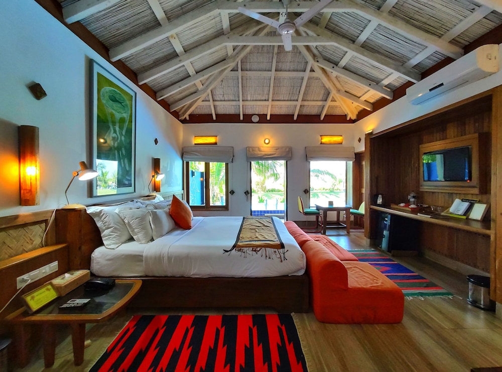 Pool Suite