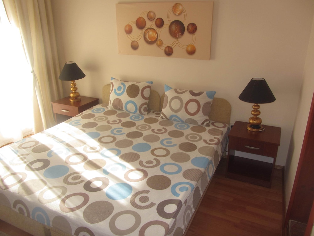 Double Room, Balcony, Lake View photo 1