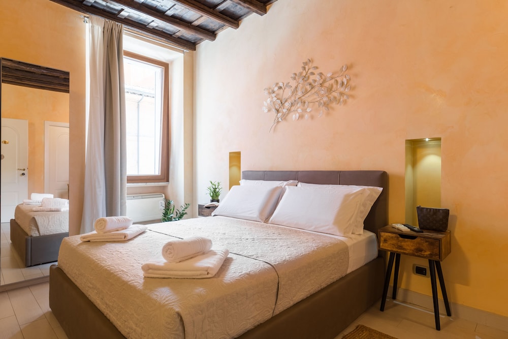 Deluxe Triple Room, 1 Bedroom, Private Bathroom photo 1