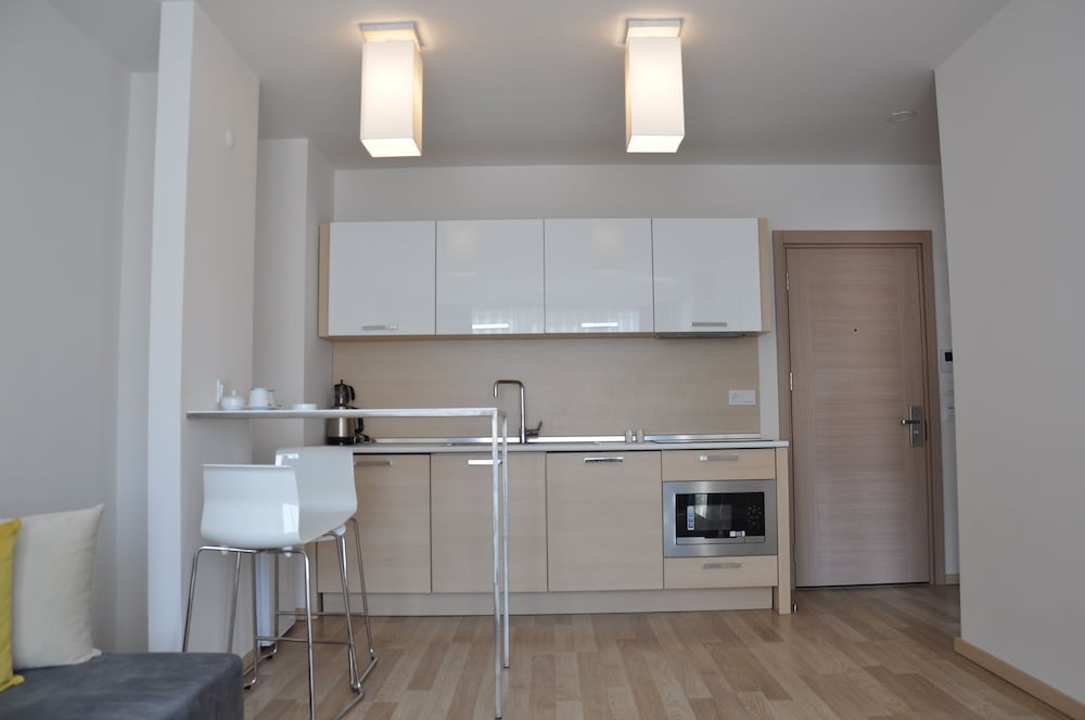 Panoramic Condo, 1 Bedroom, Smoking photo 3