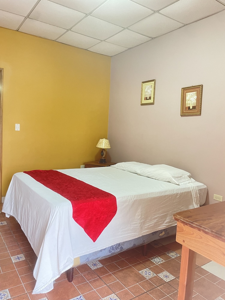 Basic Single Room photo 2