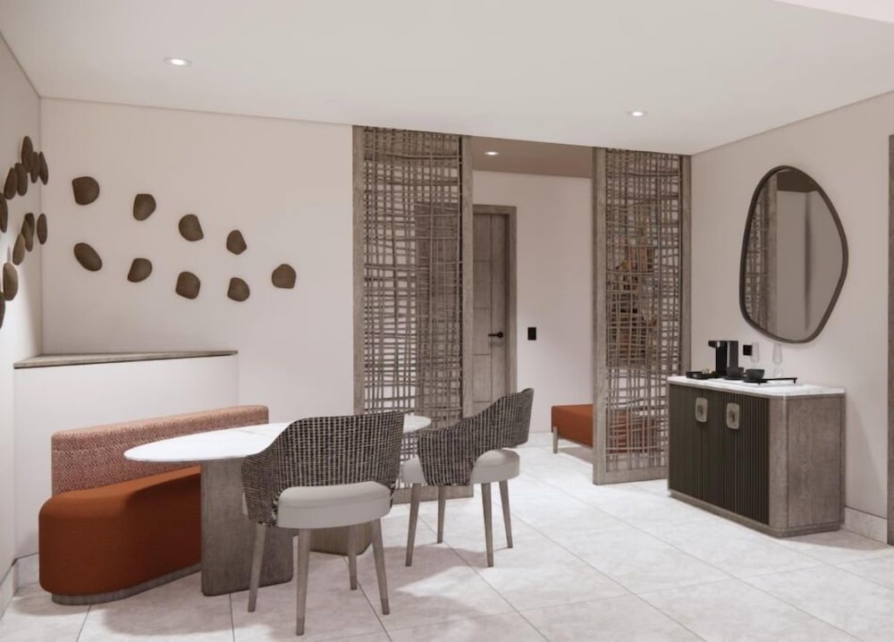 Suite, 2 Bedrooms (Azure Main Building)