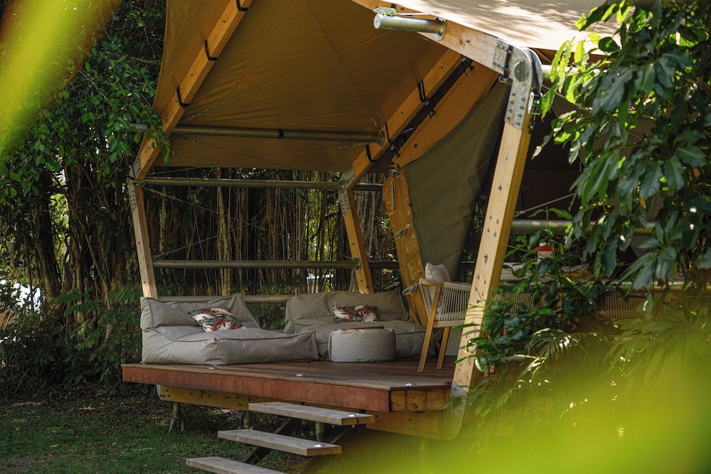 Couples Glamping