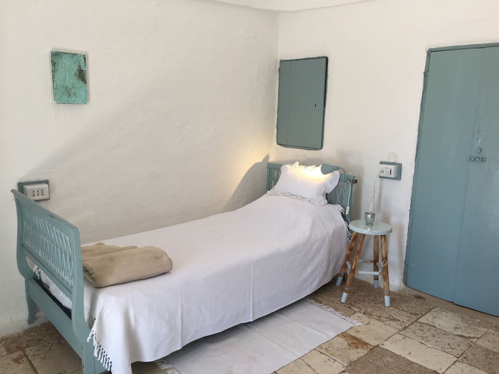 Design Studio, 2 Bedrooms, Courtyard View, Ground Floor