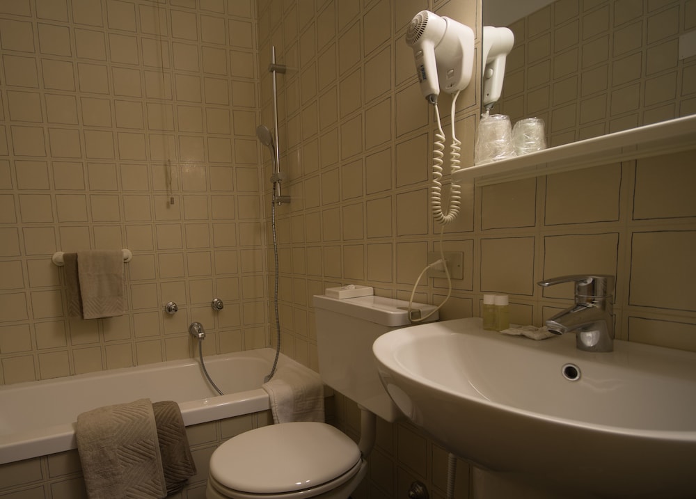 Triple Room - Photo 3