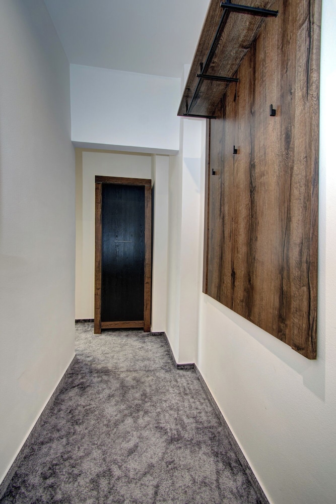 Basic Double Room photo 3