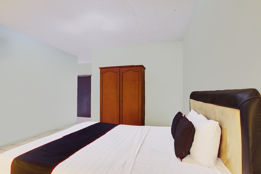 Basic Double Room photo 3