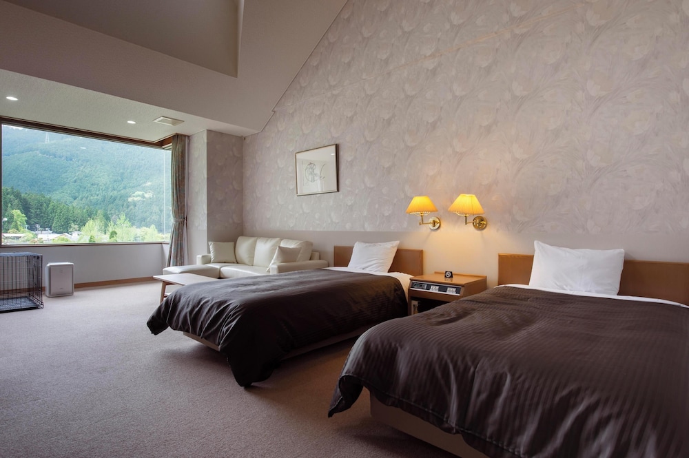 Top Floor Japanese-Western-Style Room With Loft, Non-smoking