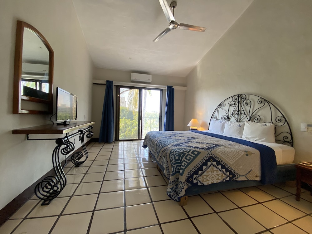 Standard Room - Photo 1