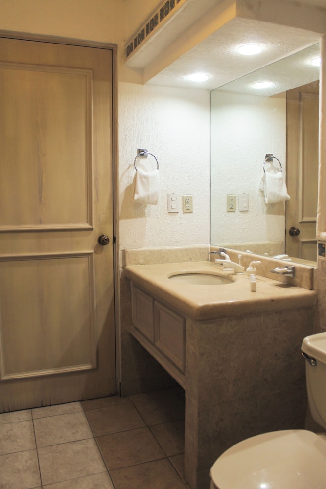 Suite, 2 Double Beds, Oceanfront