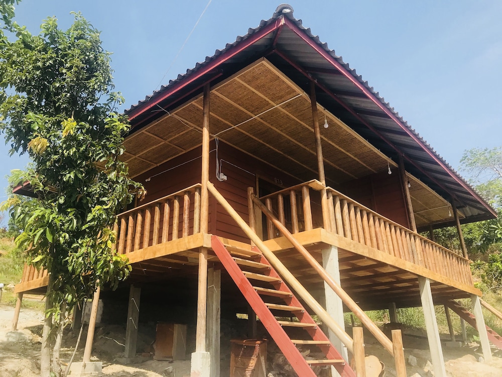 Twin Bungalow, Sea View photo 1