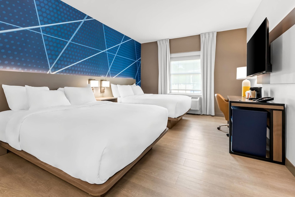 Room, Multiple Beds, Non Smoking photo 1