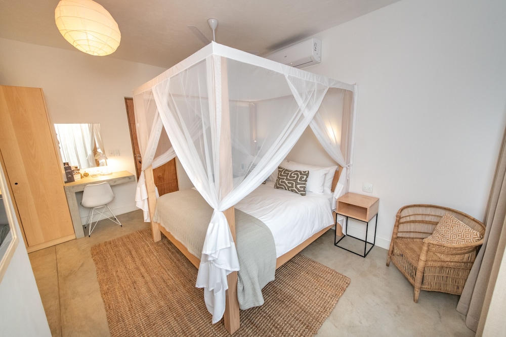 Premium Suite, 1 King Bed (Mhlabeni Boutique)