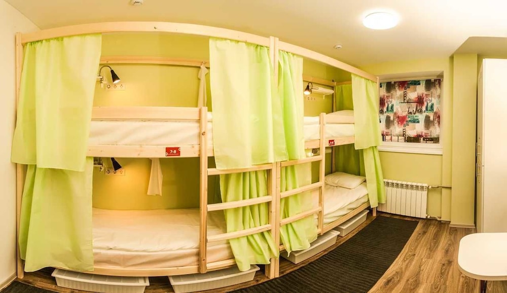 Shared Dormitory, Mixed Dorm (4 beds) photo 2