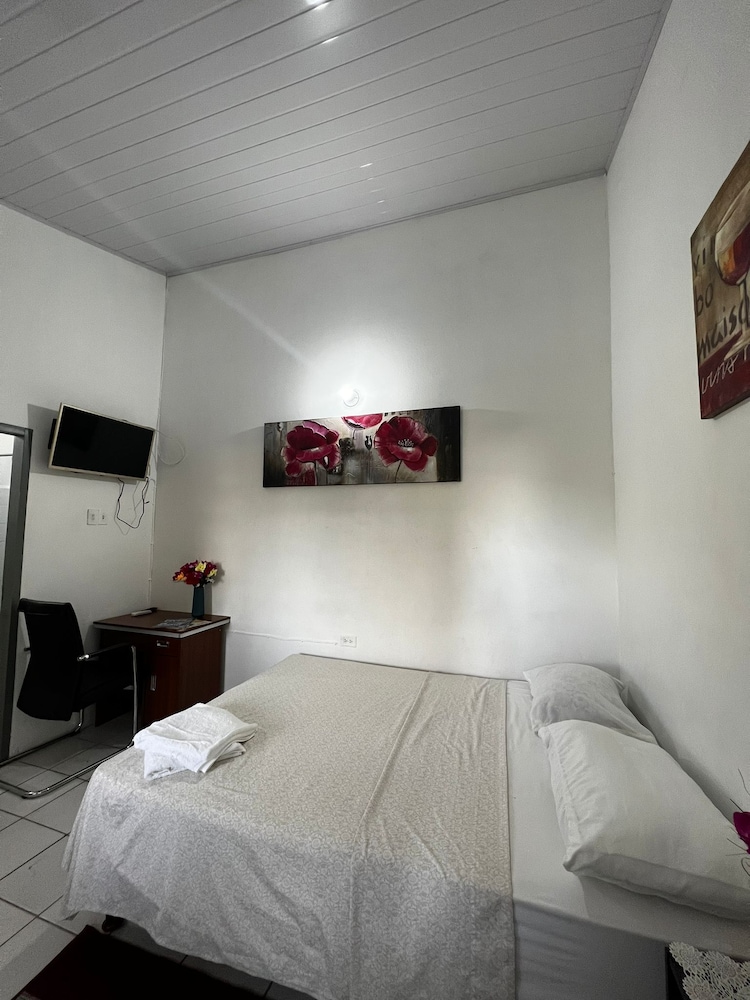 Standard Room photo 1