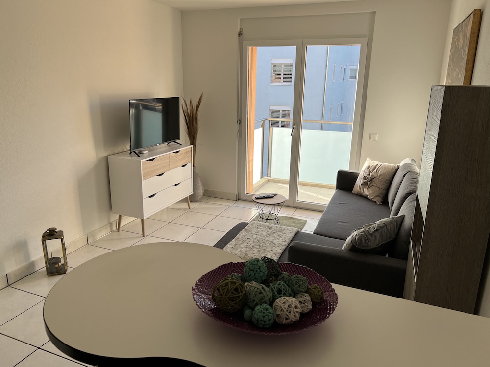 Comfort Apartment photo 1