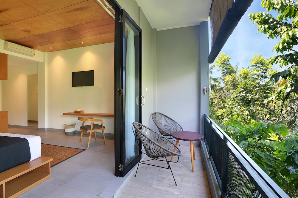 Deluxe Double or Twin Room, Garden View photo 2
