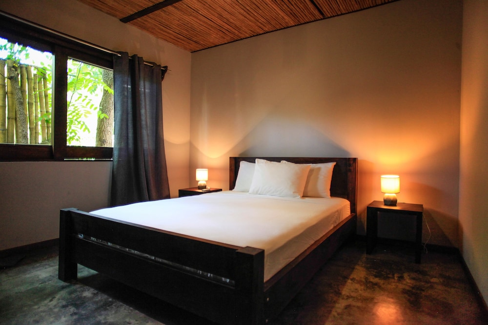Villa, 2 Bedrooms, Kitchen, Pool View photo 3