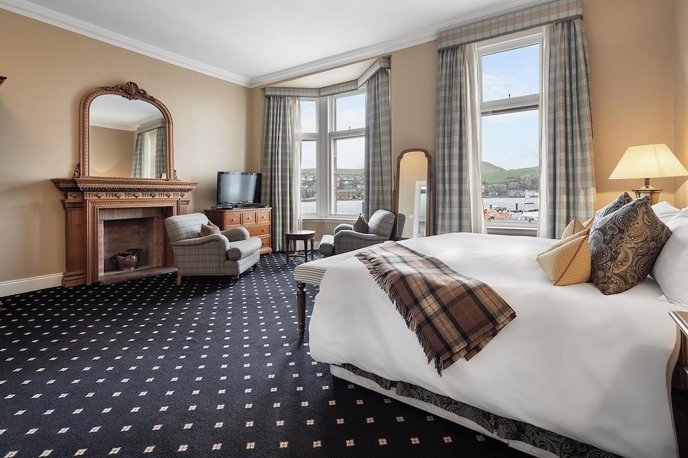 Superior Double or Twin Room photo 3
