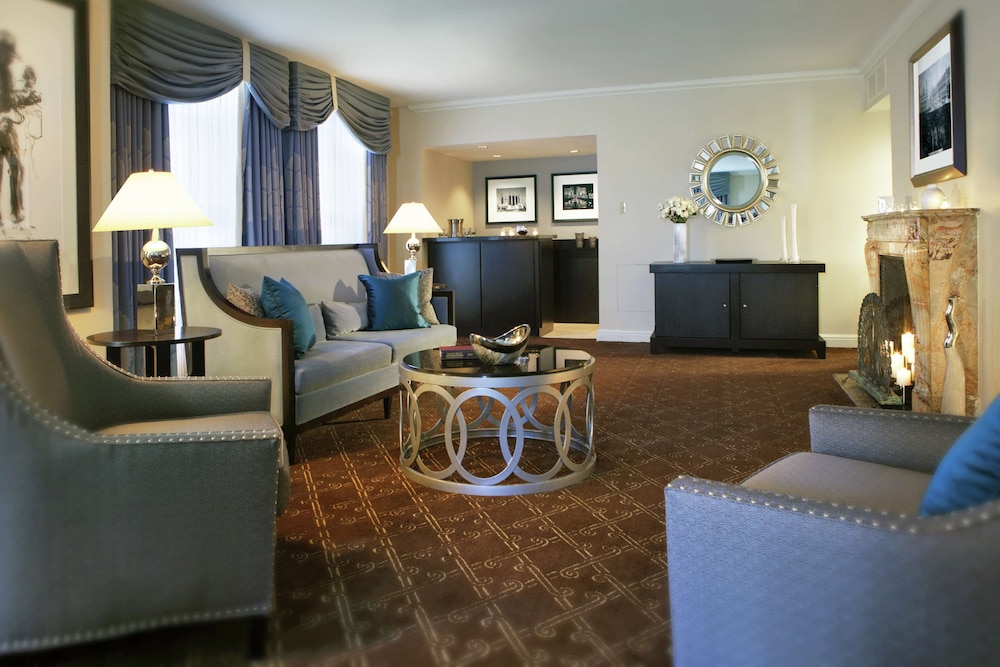 Suite, 2 Bedrooms, Non Smoking (Parlor) thumbnail 5