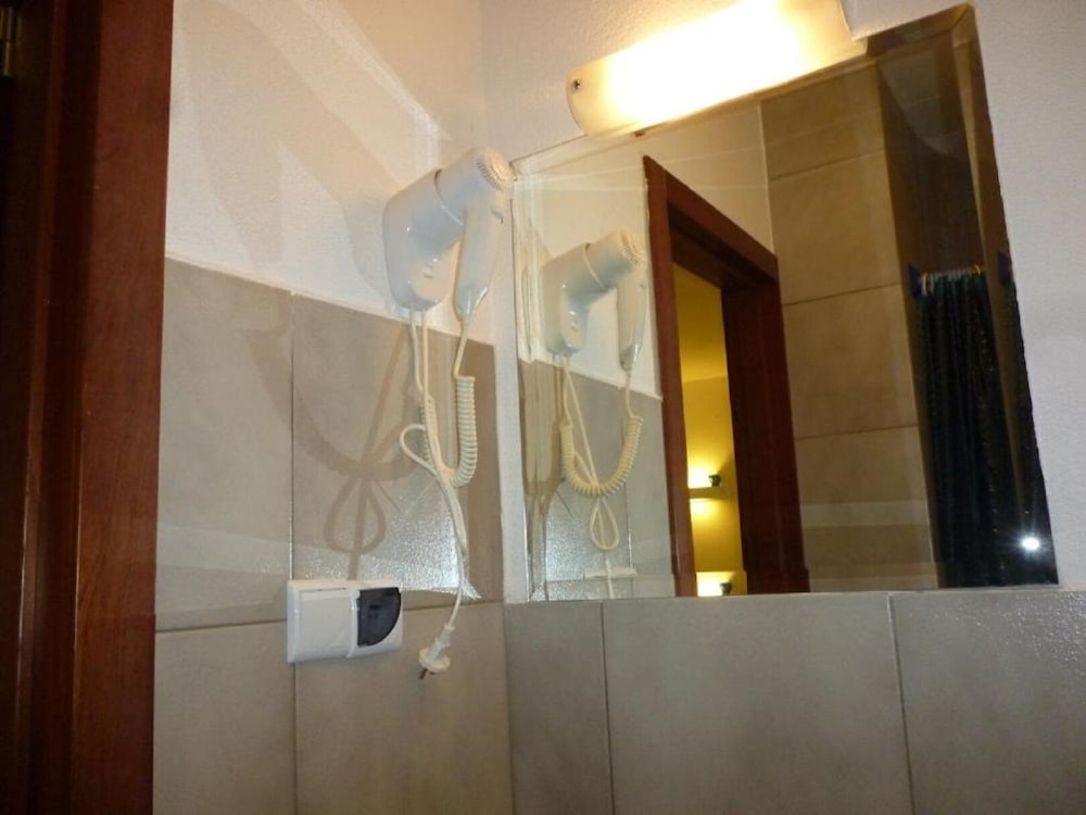 Double Room (6) photo 2