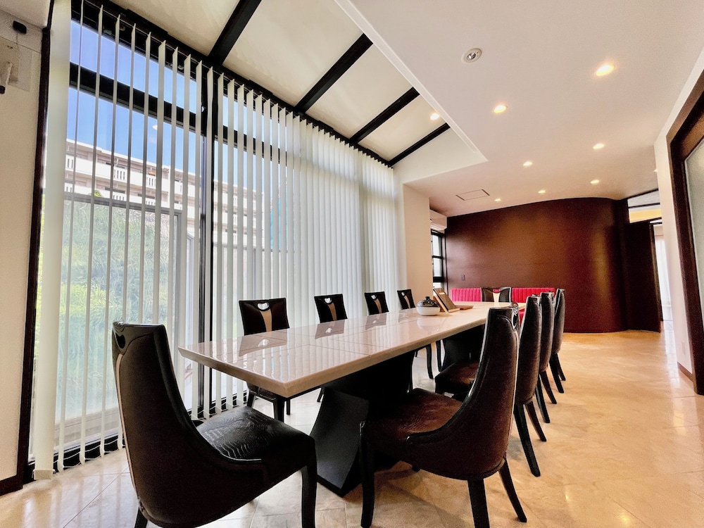 Executive Suite, Non Smoking