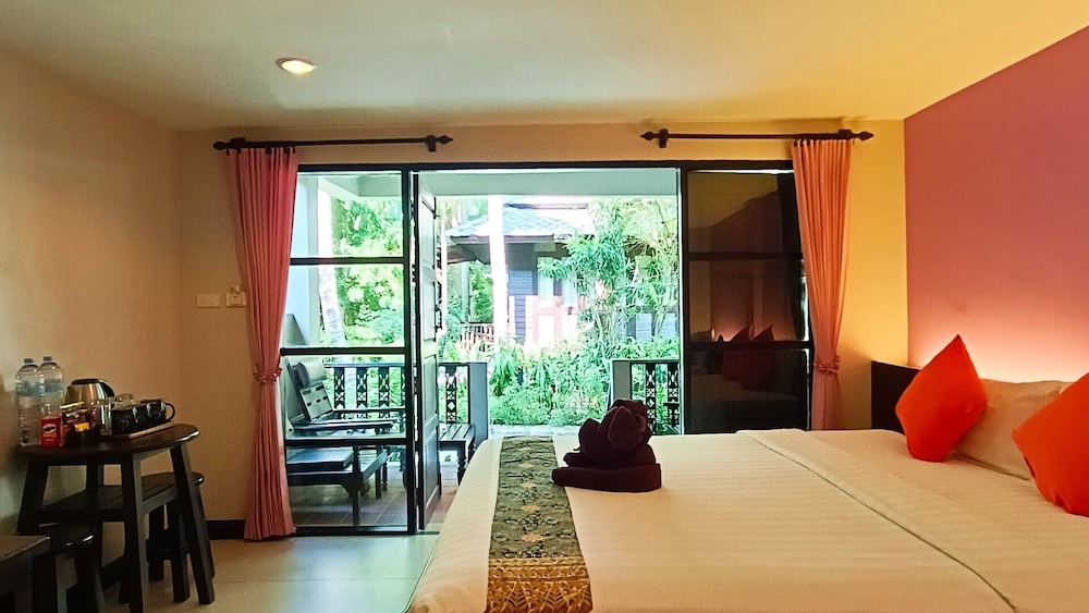 Standard Triple (Garden View) - Photo 4