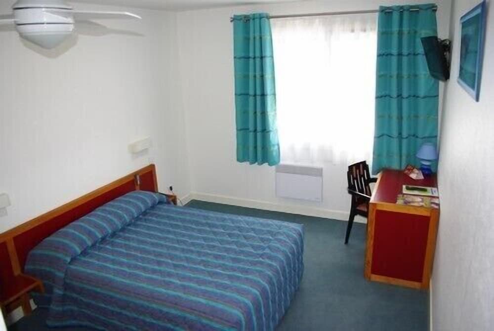 Basic Double Room