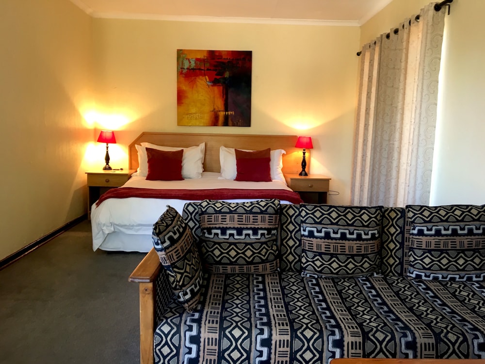 Room (D) photo 1