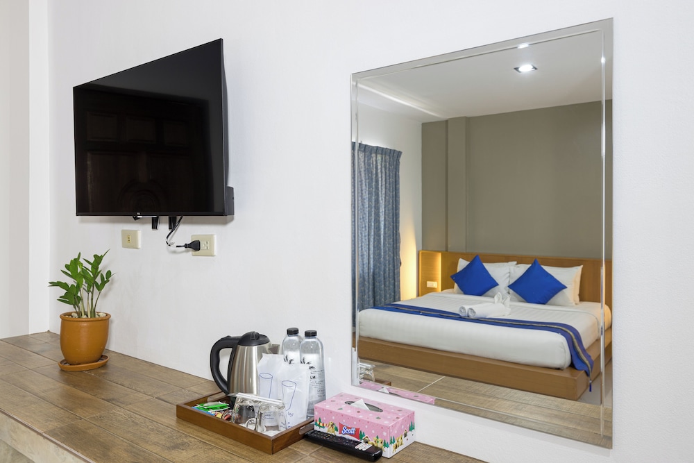 Superior Double Room, Pool View photo 1