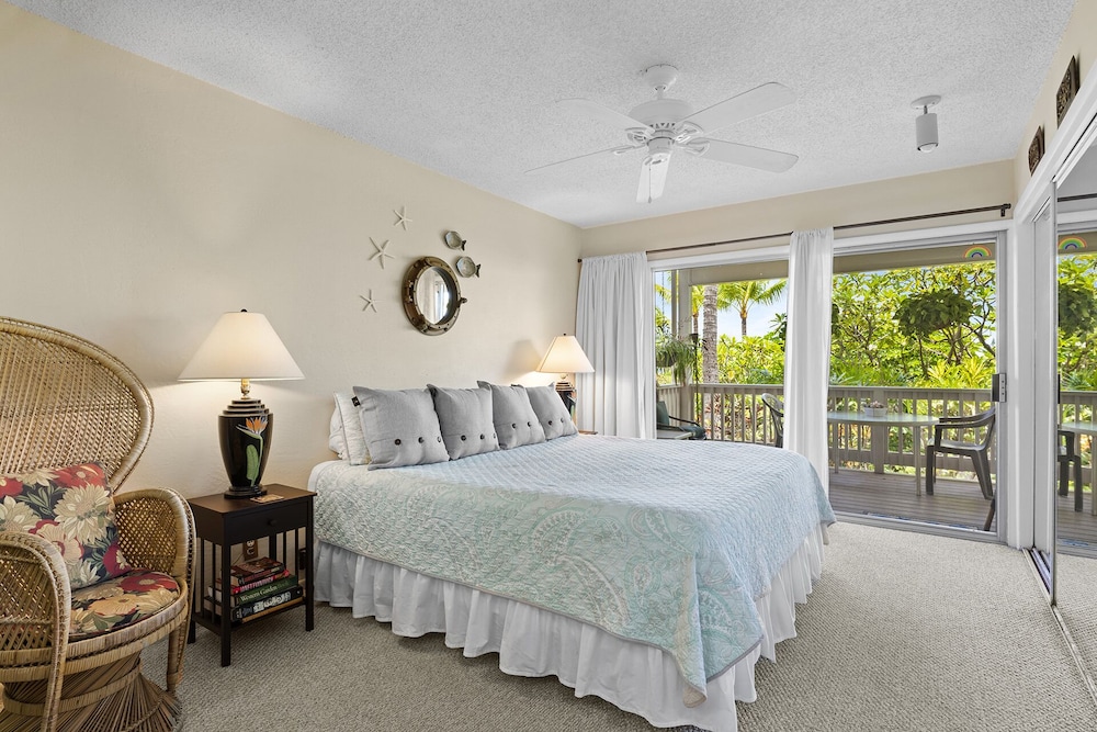 Condo, 1 King Bed with Sofa bed, Lanai, Ocean View (Koana's Ocean Hale)