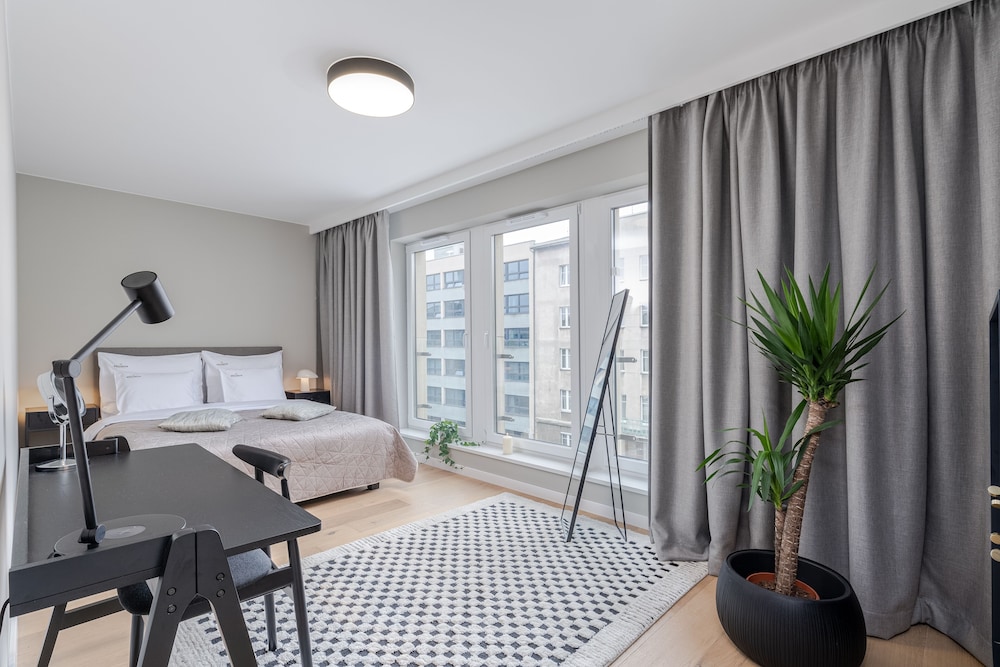 Executive Apartment, 3 Bedrooms - Photo 3