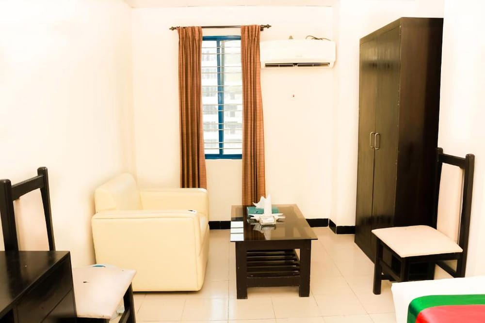 Deluxe Single Room