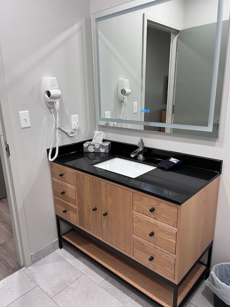 Basic Room photo 2