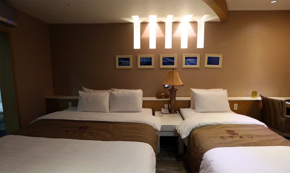 Deluxe Twin Room photo 3
