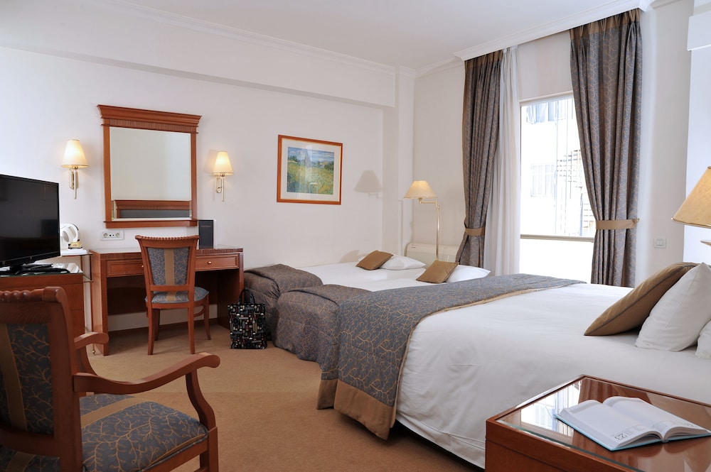 Superior Quadruple Room photo 1