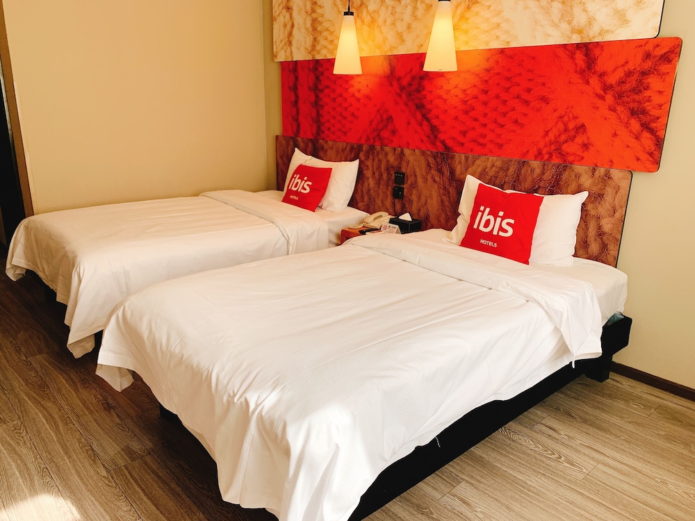 Business Twin Room