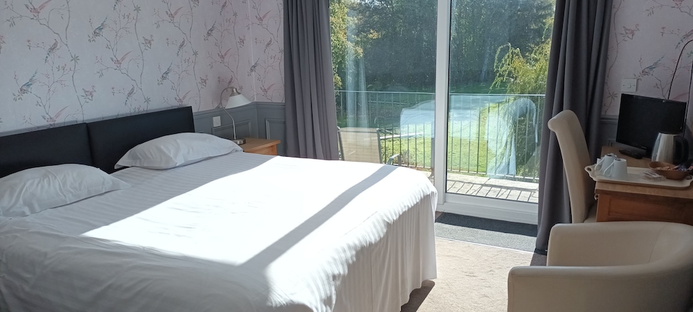 Superior Double Room - Photo 8