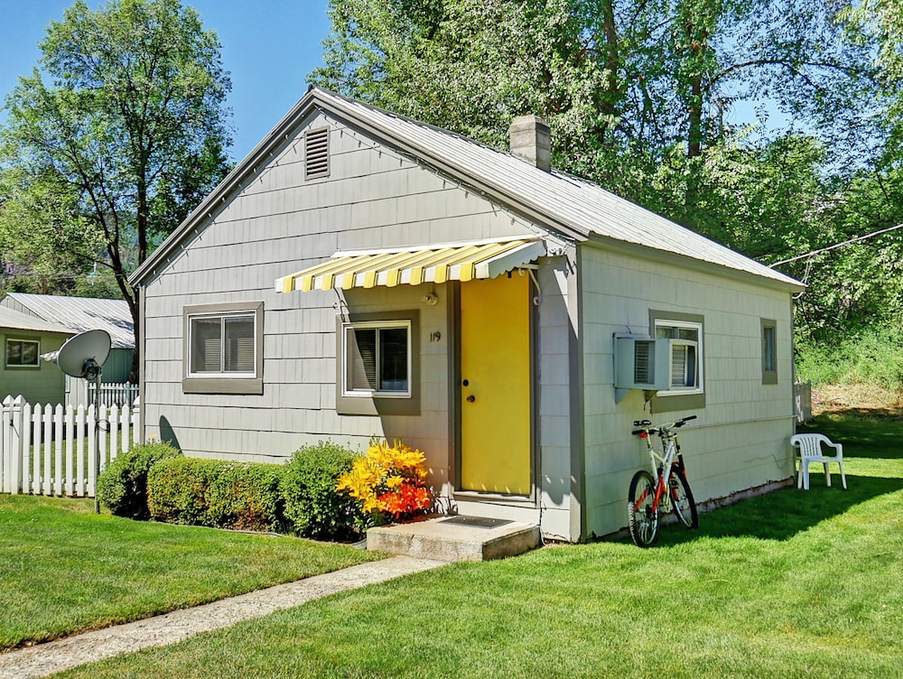 Classic Cabin, 1 Bedroom photo 2