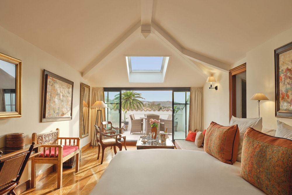 Tropezian Suite