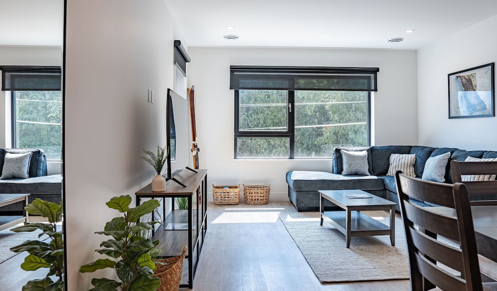 Condo photo 1