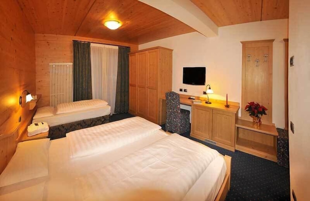 Triple Room photo 2