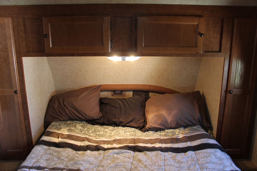 RV photo 1