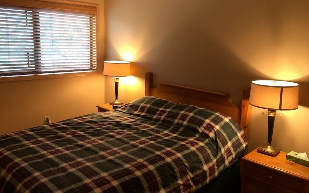 Condo, 1 Bedroom (Unit 208)