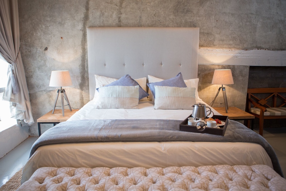 Honeymoon Suite photo 1