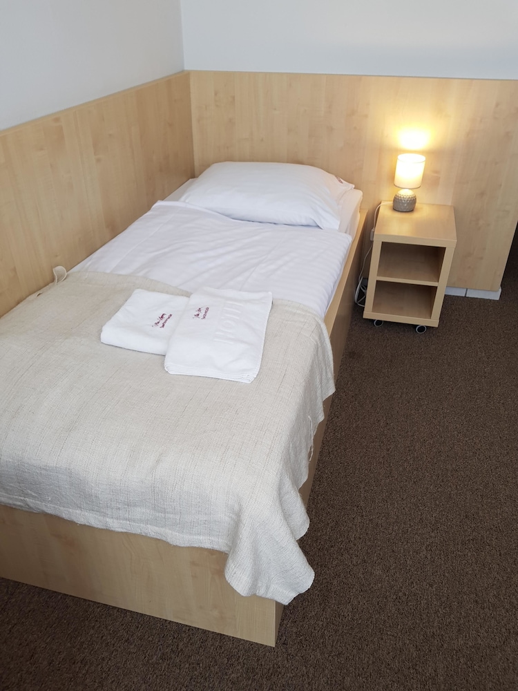 Single Room photo 1