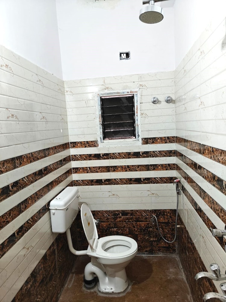 Deluxe Triple Room, Balcony photo 2